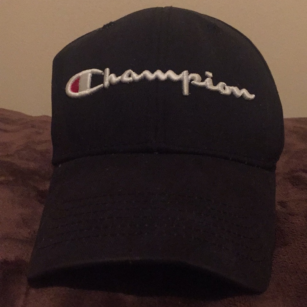 Champion black logo hat